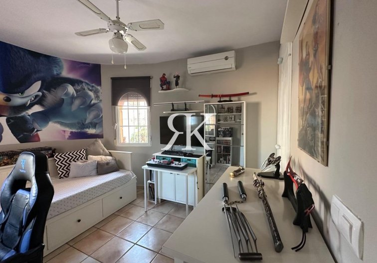 Wiederverkauf - villa - Orihuela Costa - Playa Flamenca