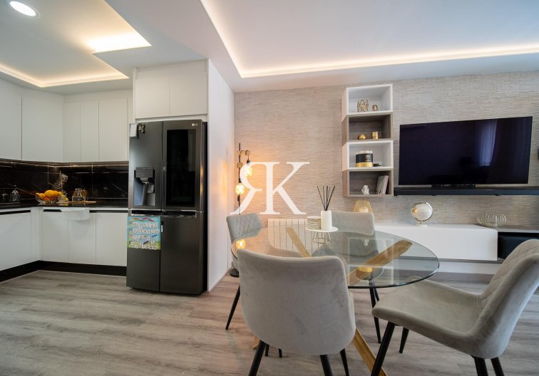 Resale - town house - Orihuela Costa - PAU 26