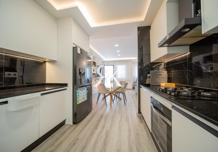 Resale - town house - Orihuela Costa - PAU 26