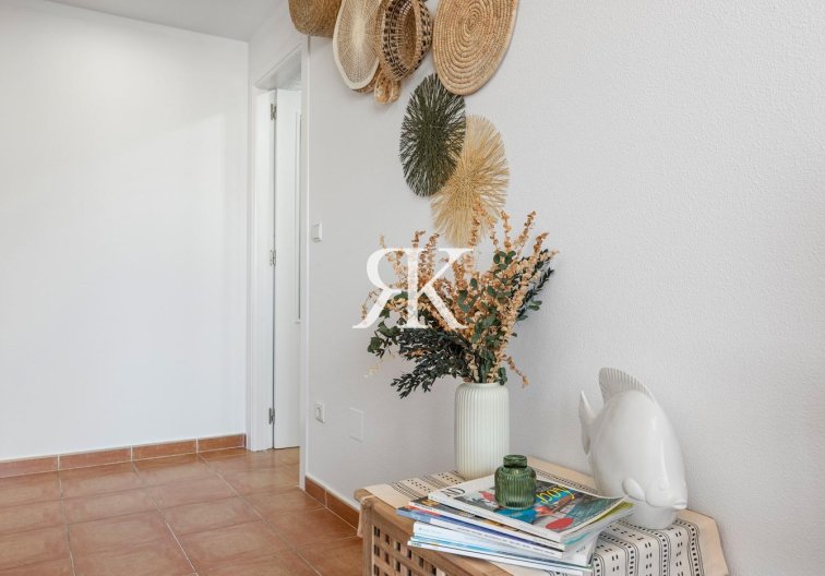 Segunda mano - Apartamento  - Guardamar del Segura - Pueblo