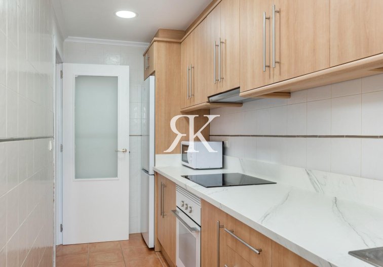 Segunda mano - Apartamento  - Guardamar del Segura - Pueblo