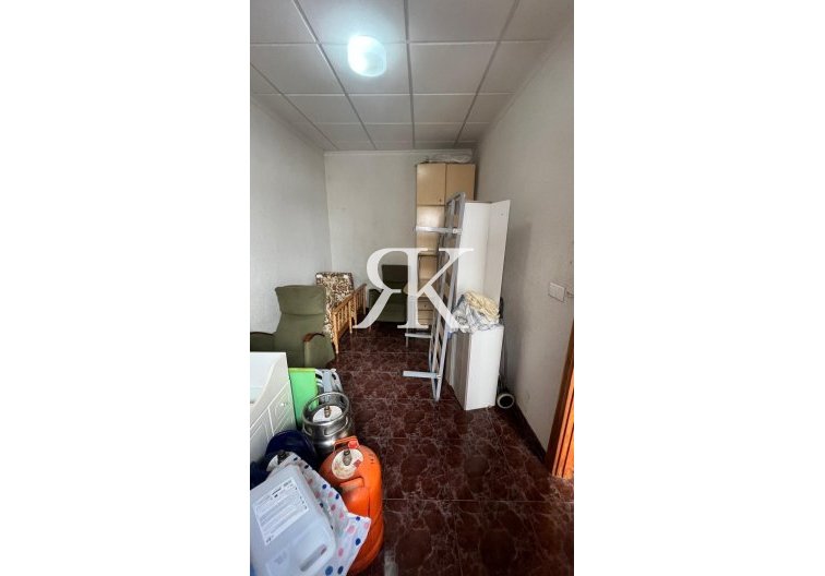 Wiederverkauf - town house - Torrevieja - Estacion De Autobuses