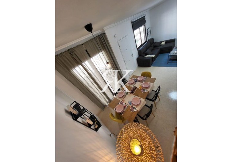 Resale - villa - San Miguel de Salinas - Cerro Del Sol