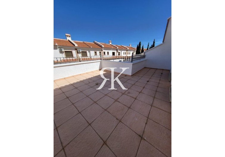 Resale - villa - San Miguel de Salinas - Cerro Del Sol