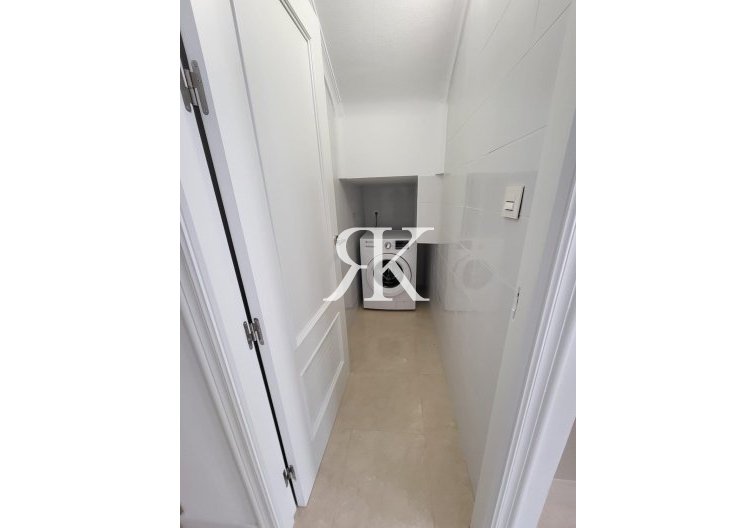 Resale - villa - San Miguel de Salinas - Cerro Del Sol