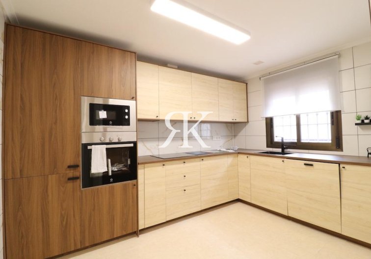 Revente - town house - San Miguel de Salinas - Inland