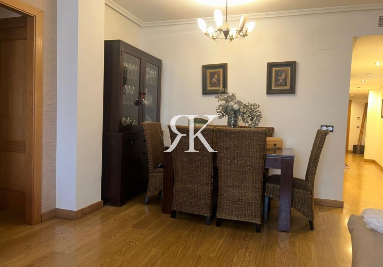 Revente - Appartement - Torrevieja - Centro