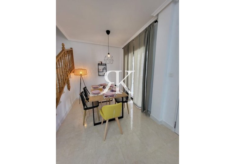 Herverkoop - town house - Villamartin - Costa Blanca