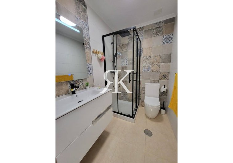 Herverkoop - town house - Villamartin - Costa Blanca