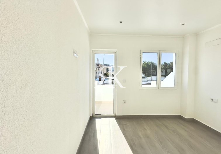 Revente - town house - Torrevieja - La Mata