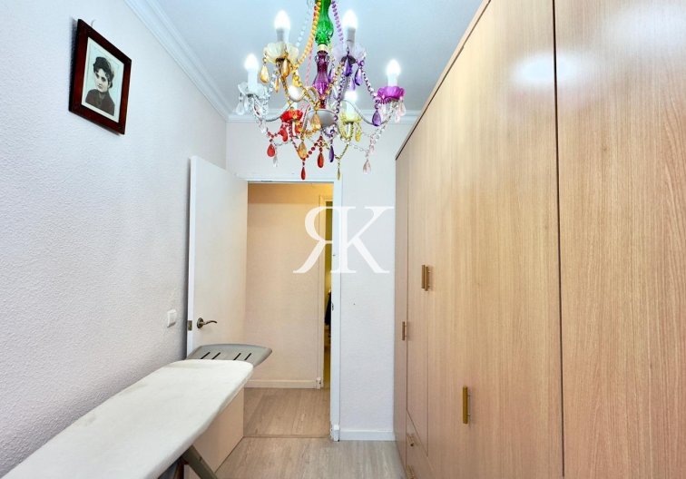 Segunda mano - Apartamento  - Torrevieja - Centro