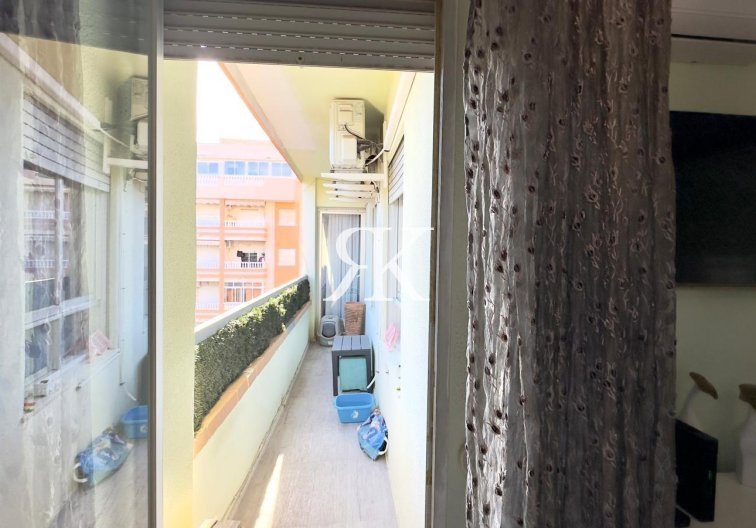 Segunda mano - Apartamento  - Torrevieja - Centro