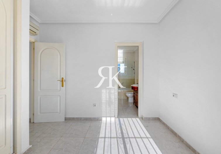 Segunda mano - villa - Ciudad Quesada - Costa Blanca