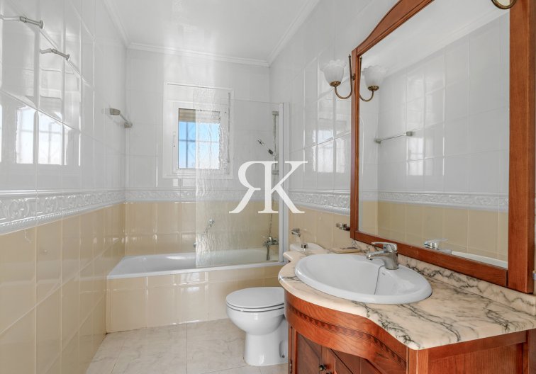 Segunda mano - villa - Ciudad Quesada - Costa Blanca