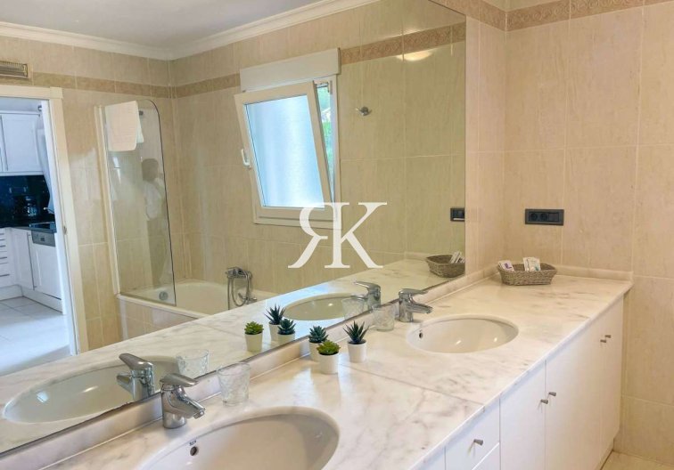 Wiederverkauf - Wohnung - Benissa Costa - Costa Blanca