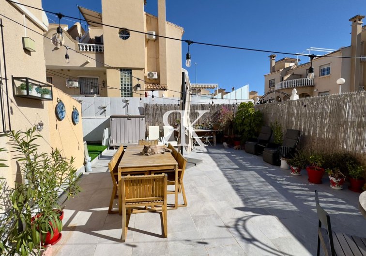 Wiederverkauf - villa - Orihuela Costa - Costa Blanca