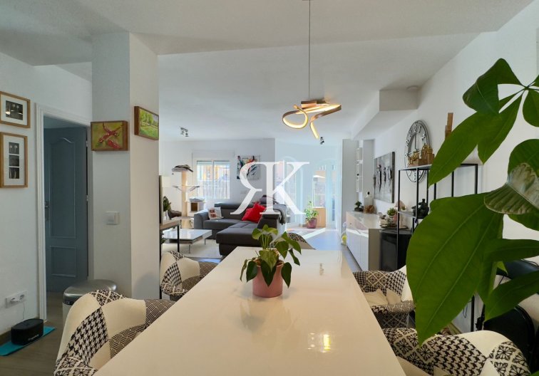 Wiederverkauf - villa - Orihuela Costa - Costa Blanca