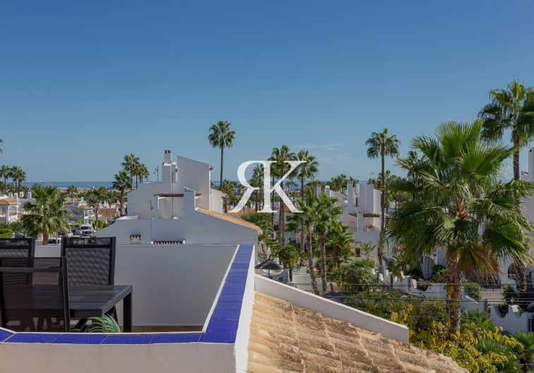 Revente - villa - Orihuela Costa - Costa Blanca