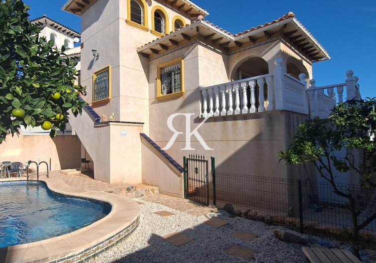 Revente - villa - La Zenia - Costa Blanca