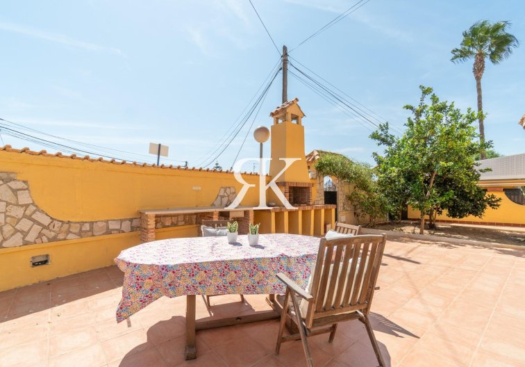 Revente - villa - Orihuela Costa - Los Almendros-la Florida