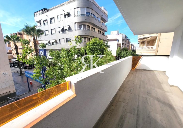 Segunda mano - Apartamento  - Torrevieja - Playa del Cura