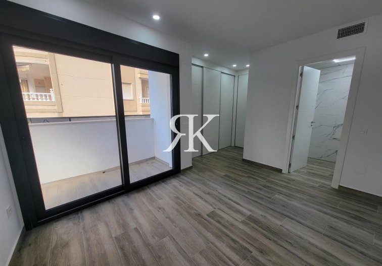 Segunda mano - Apartamento  - Torrevieja - Playa del Cura