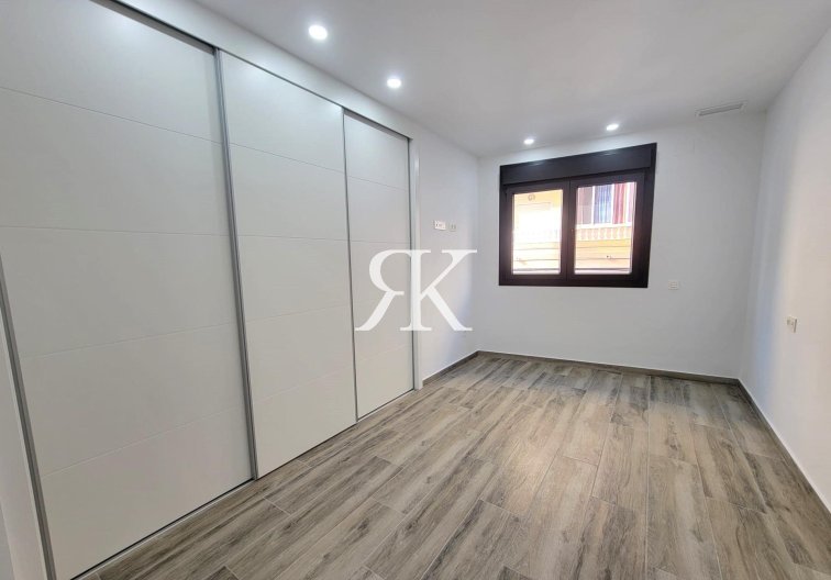 Segunda mano - Apartamento  - Torrevieja - Playa del Cura