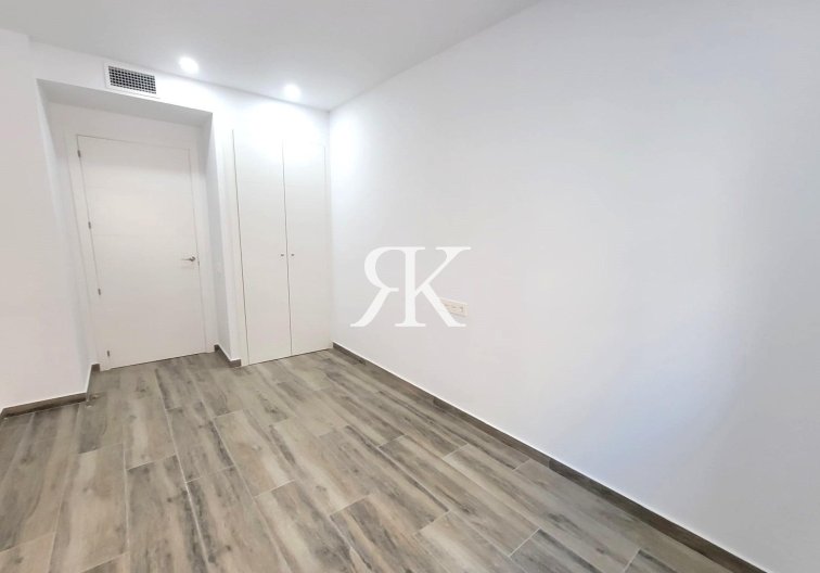 Segunda mano - Apartamento  - Torrevieja - Playa del Cura