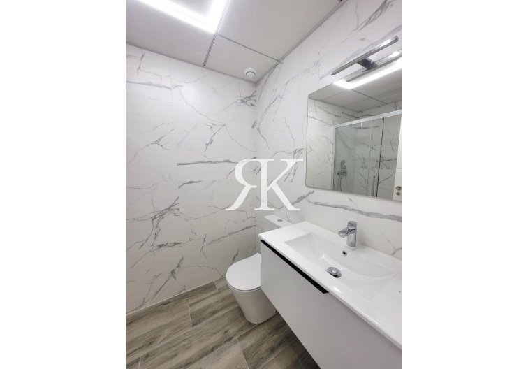 Segunda mano - Apartamento  - Torrevieja - Playa del Cura