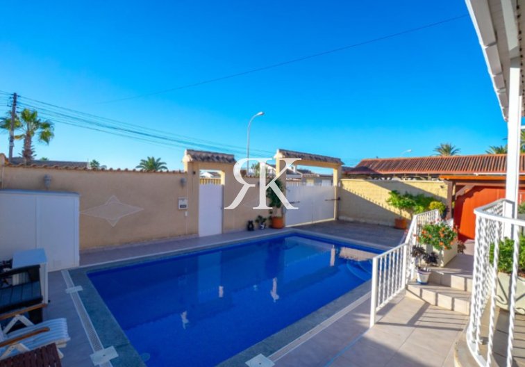 Wiederverkauf - villa - Torrevieja - Costa Blanca