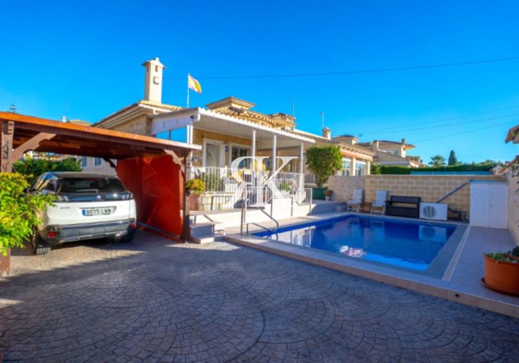 Wiederverkauf - villa - Torrevieja - Costa Blanca