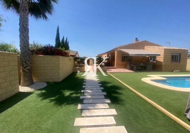 Revente - villa - Albatera - Campo De Albatera