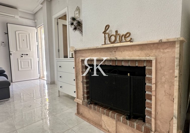 Revente - villa - Orihuela Costa - Costa Blanca