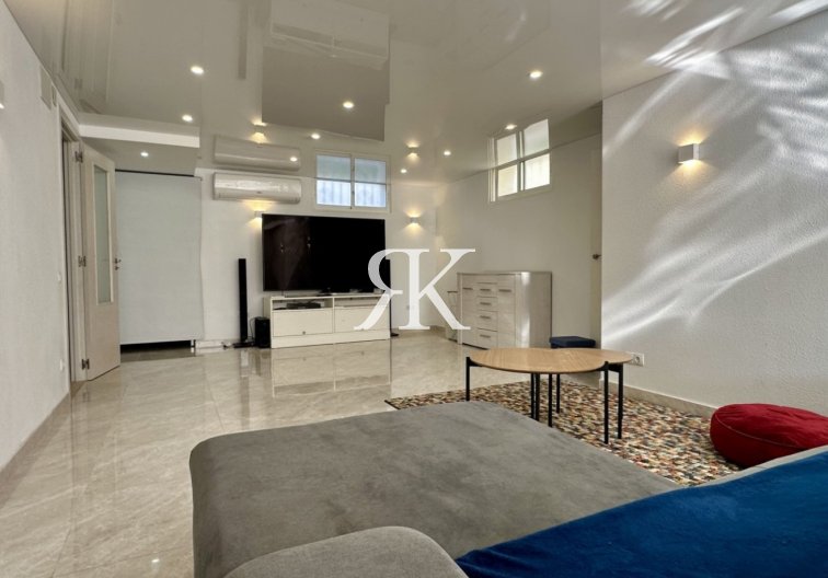 Revente - villa - Orihuela Costa - Costa Blanca