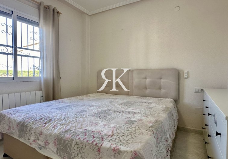 Revente - villa - Orihuela Costa - Costa Blanca