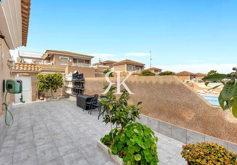 Revente - villa - Torrevieja - Los Balcones - Los Altos Del Edén