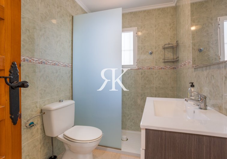 Revente - villa - Torrevieja - Costa Blanca