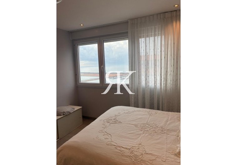 Segunda mano - Apartamento  - Torrevieja - El Acequión - Los Náufragos