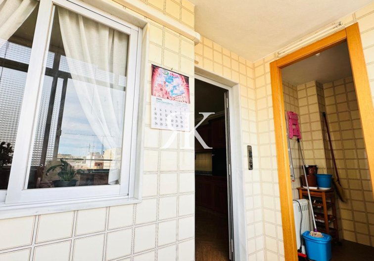 Revente - Appartement - Torrevieja - Centro