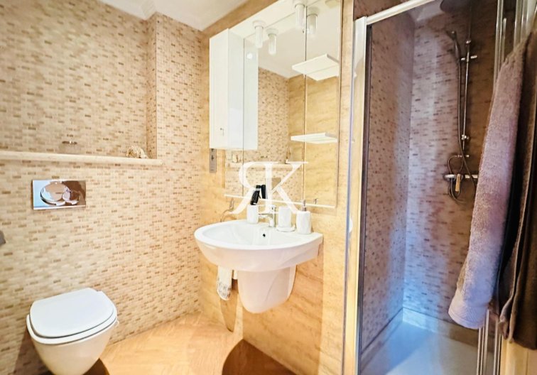 Revente - Appartement - Torrevieja - Centro