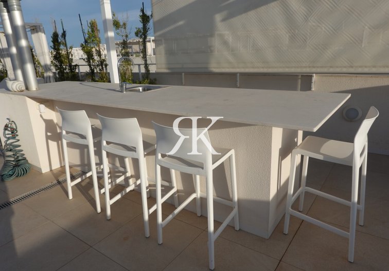 Revente - Apartment Penthouse - Torrevieja - Los Balcones 