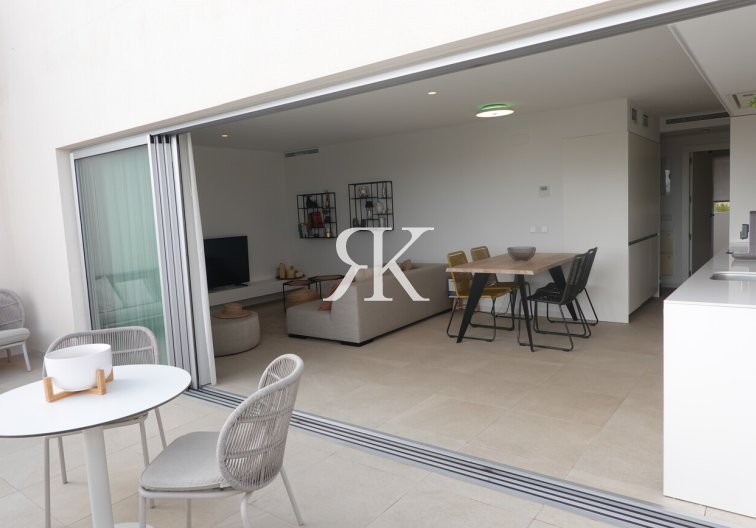 Revente - Apartment Penthouse - Torrevieja - Los Balcones 