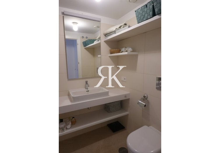 Revente - Apartment Penthouse - Torrevieja - Los Balcones 