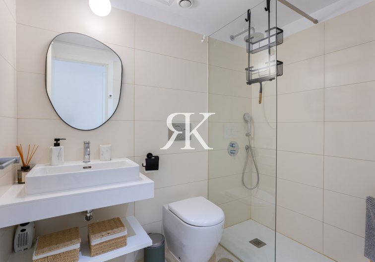 Herverkoop - Apartment Penthouse - Torrevieja - Los Balcones 