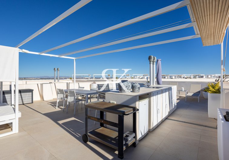 Herverkoop - Apartment Penthouse - Torrevieja - Los Balcones 