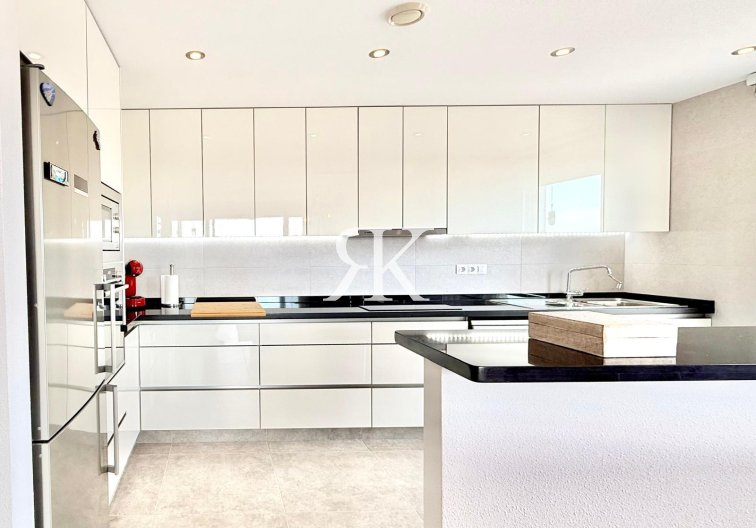 Herverkoop - Appartement - Orihuela Costa - Villamartín-las Filipinas