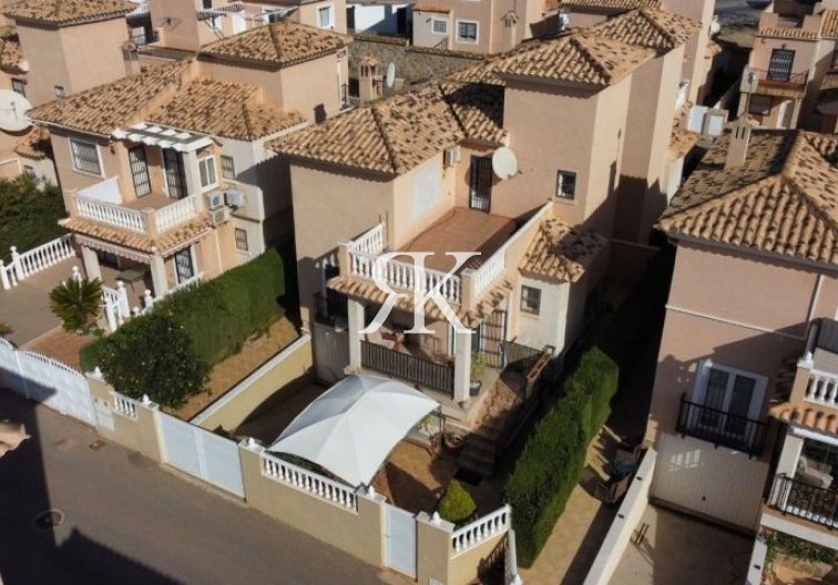 Wiederverkauf - villa - Orihuela Costa - Costa Blanca