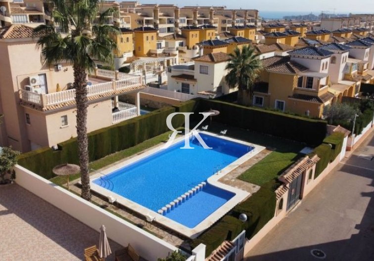 Wiederverkauf - villa - Orihuela Costa - Costa Blanca