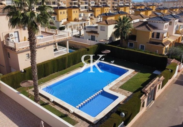 Wiederverkauf - villa - Orihuela Costa - Costa Blanca