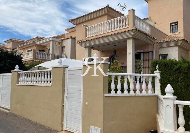 Wiederverkauf - villa - Orihuela Costa - Costa Blanca